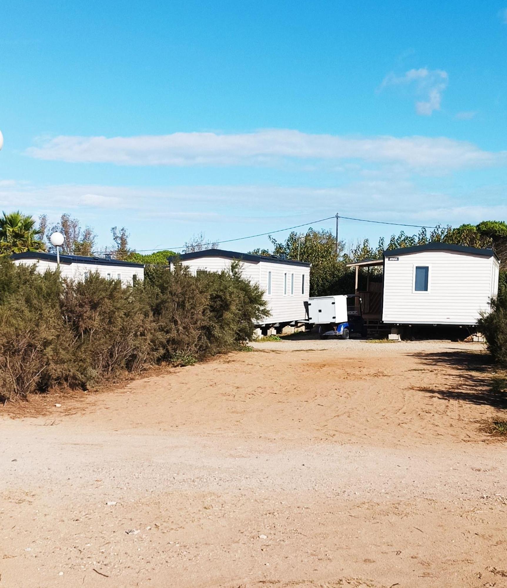 Camping Le Roucan West Виас Екстериор снимка