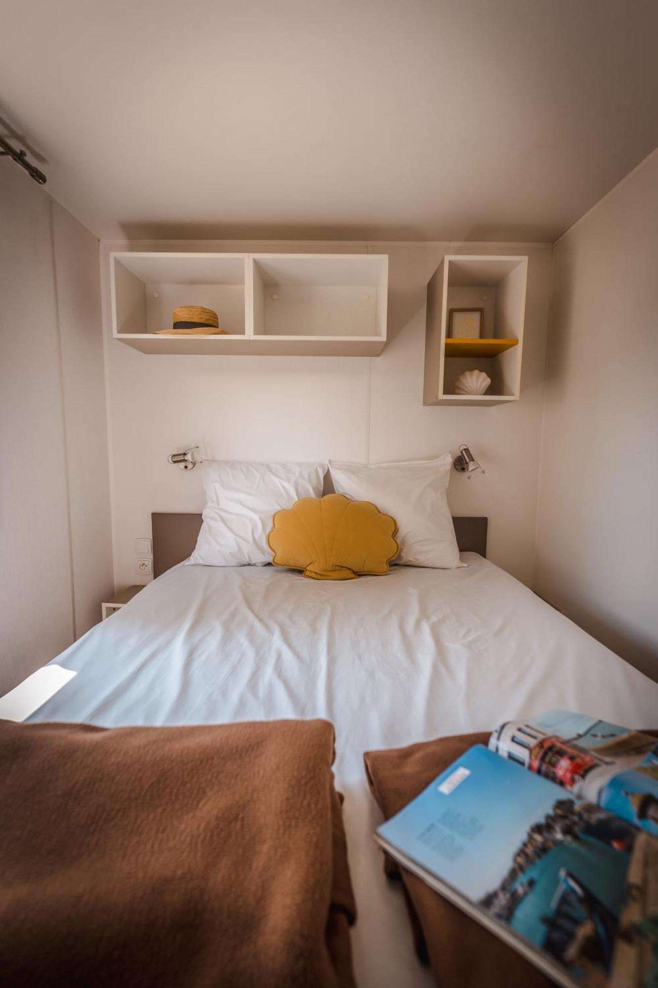 Camping Le Roucan West Виас Екстериор снимка